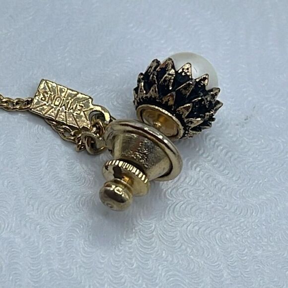 Vintage Emmons faux pearl tie tac. - Picture 2 of 5